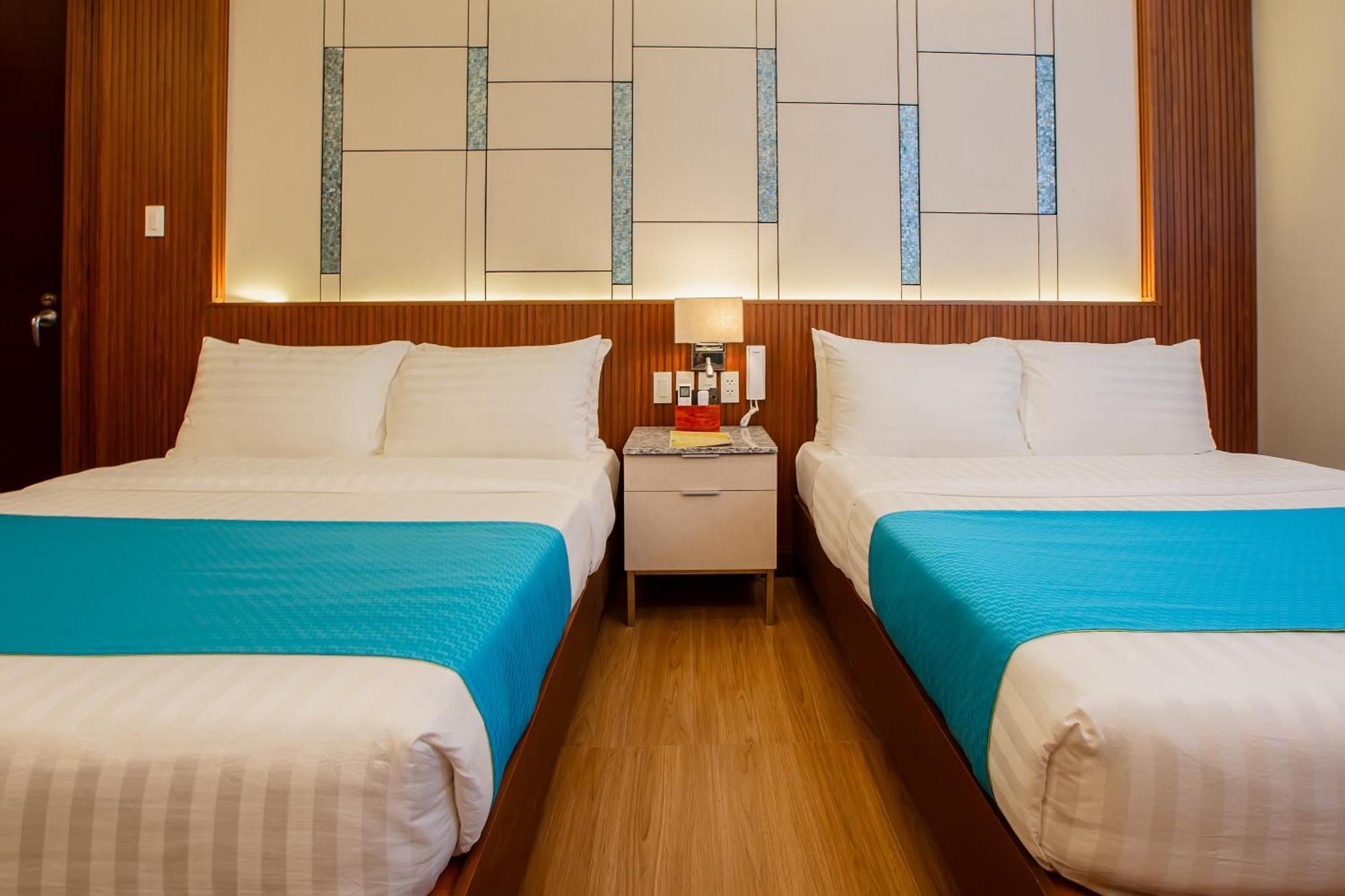 Solina Beach & Nature Resort Carles Exterior photo